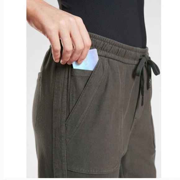 Athleta women’s green Joggers, size 2 - Picture 3 of 10